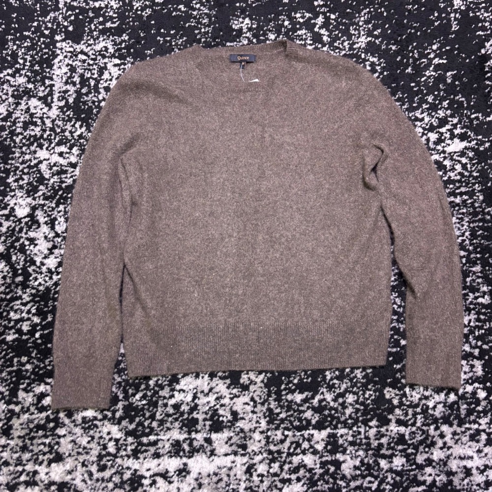 Quince Womens Mongolian Cashmere Crewneck Sweater Mocha Brown Size Medium NEW